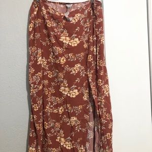 NWT American Eagle midi floral skirt